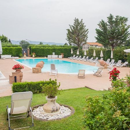 Hotel Villa Verde Rivotorto Exterior photo