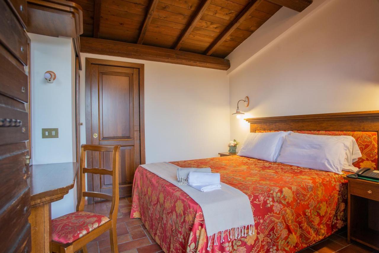 Hotel Villa Verde Rivotorto Exterior photo